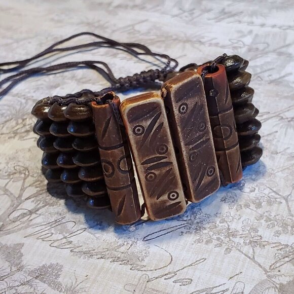 Vintage 90s Y2K Brown Tribal Patterns Wood Acrylic OSFA Adjustable Bracelet - Picture 2 of 10